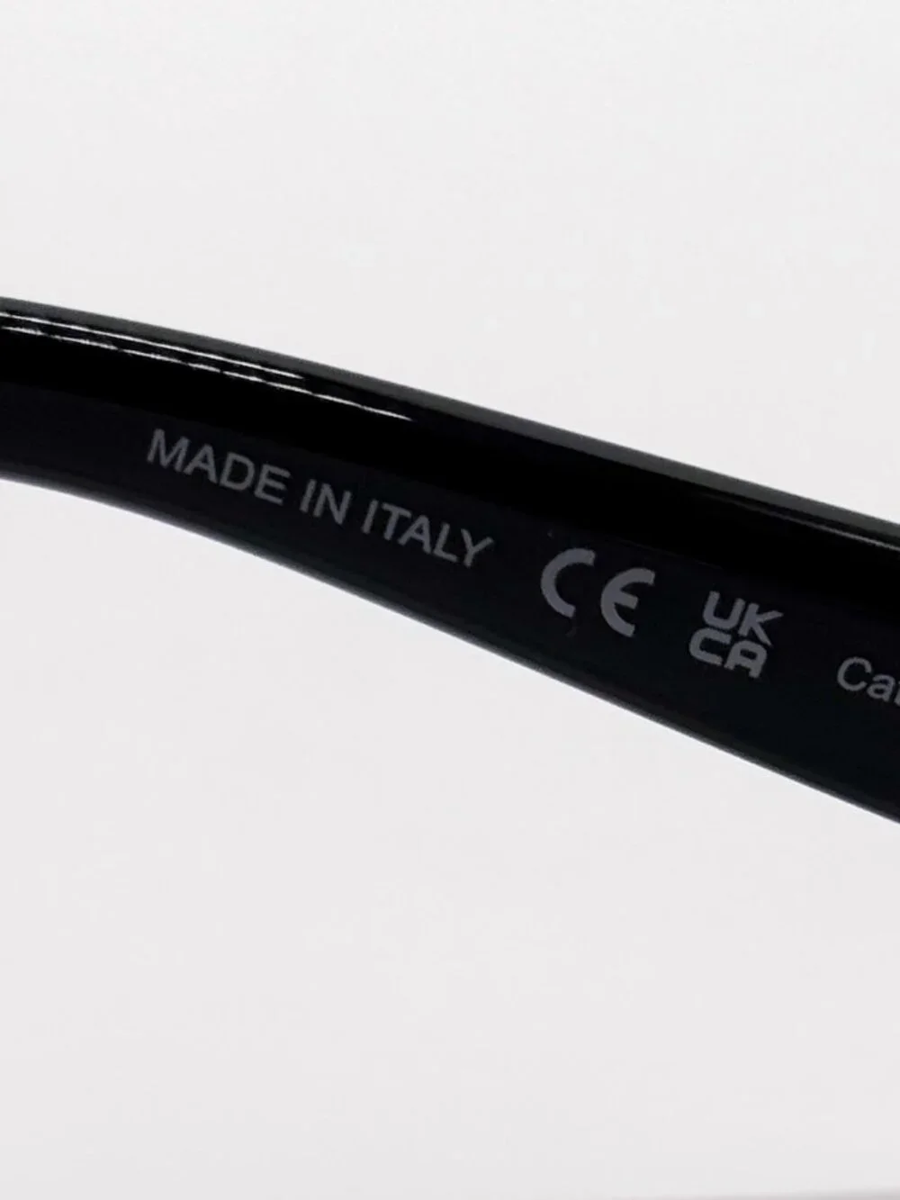 New Saint Laurent Black Round Unisex Sunglasses SL675 001